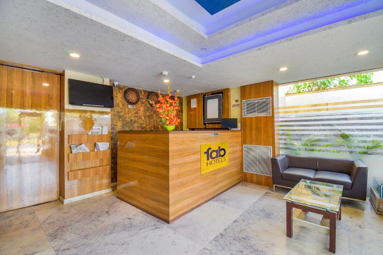 Fabhotel Kohinoor Plaza Ahmedabad Exterior photo